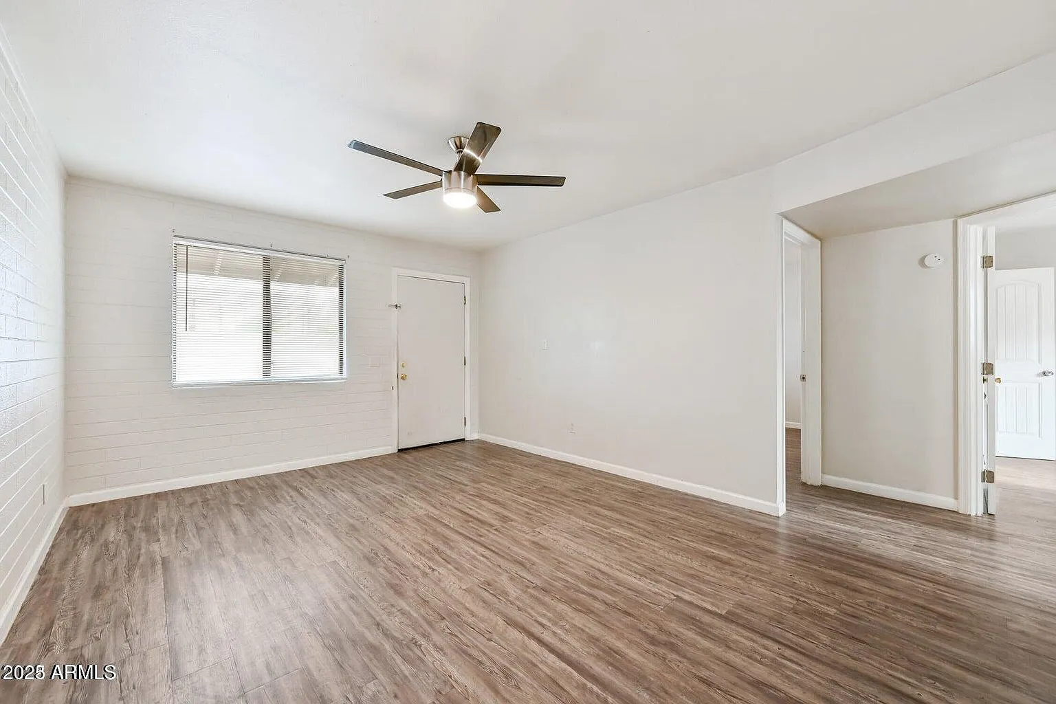 3 bed, 1.0 bath, 1150 sqft, $1,599 — Photo 4