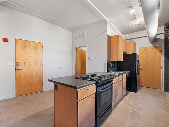 4th image of 1006 Olive St APT 604