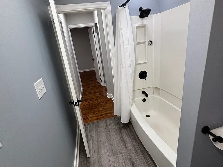 213 W Coover St #B — Photo 14
