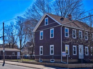 103 Meadow St, Pawtucket, RI 02860