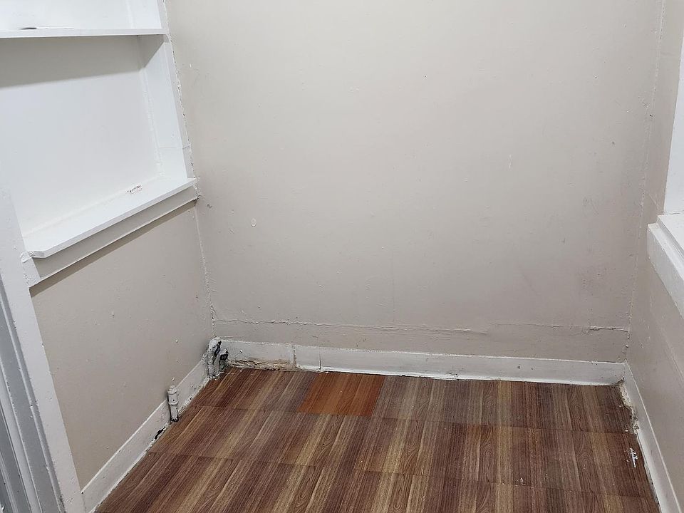 1st image of 162 Buena Vista Ave APT 2