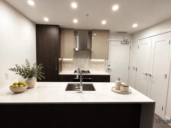 477 W 59th Ave #309, Vancouver, BC V5X 1X4
