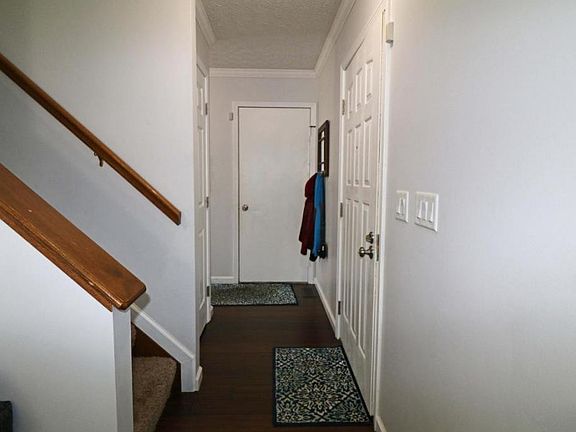 2nd image of 12165 Woodsfield Cir E