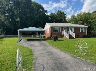 2110 Benhill Dr, Chester, VA 23831