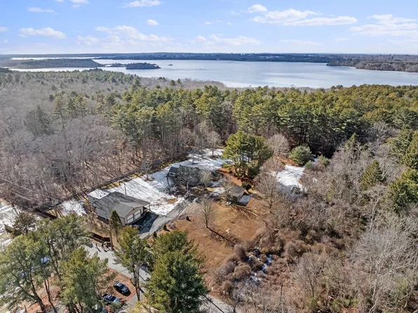 2116 Blossom Rd, Westport, MA 02790