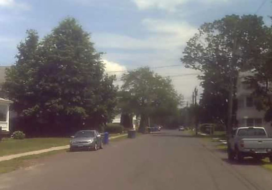 2nd image of 14 Belmont Ave