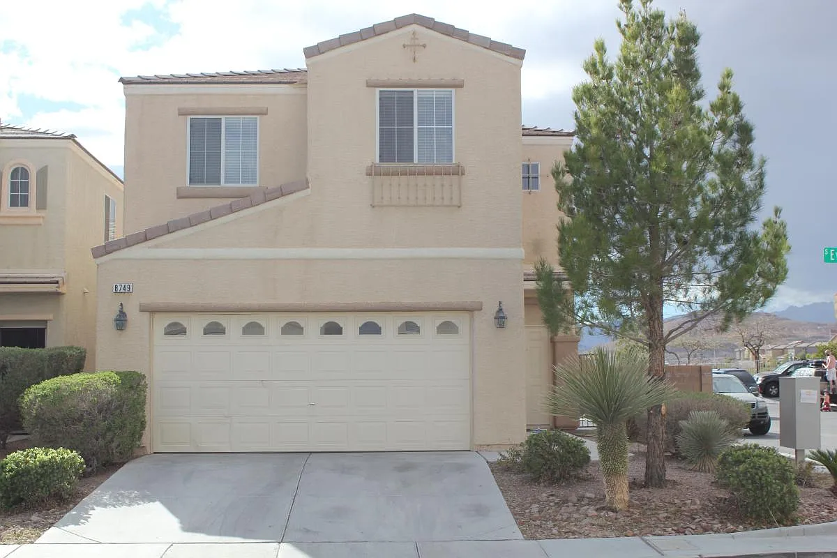 8749 Evan Lilas Street — Photo 1