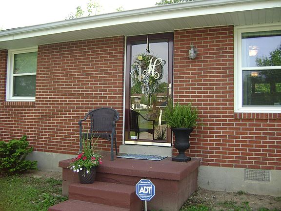 3rd image of 540 Highland Ave