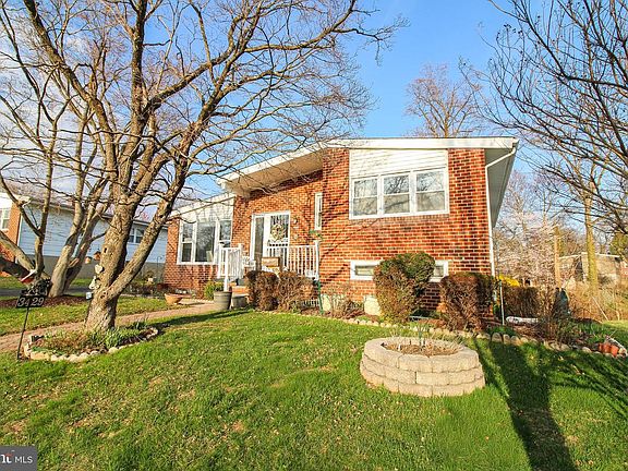 2nd image of 3429 Edcrest Rd