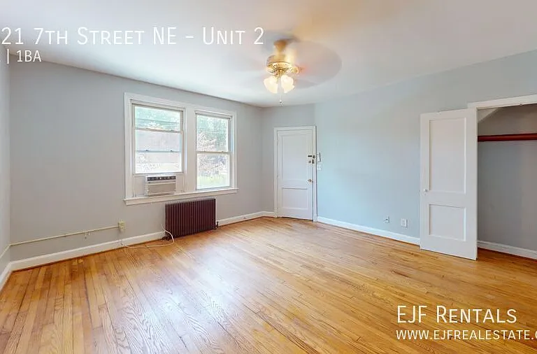 4021 7th St NE #2 — Photo 1