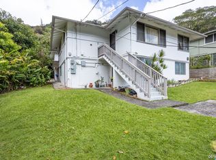 1583 Kalaepaa Dr #C, Honolulu, HI 96819