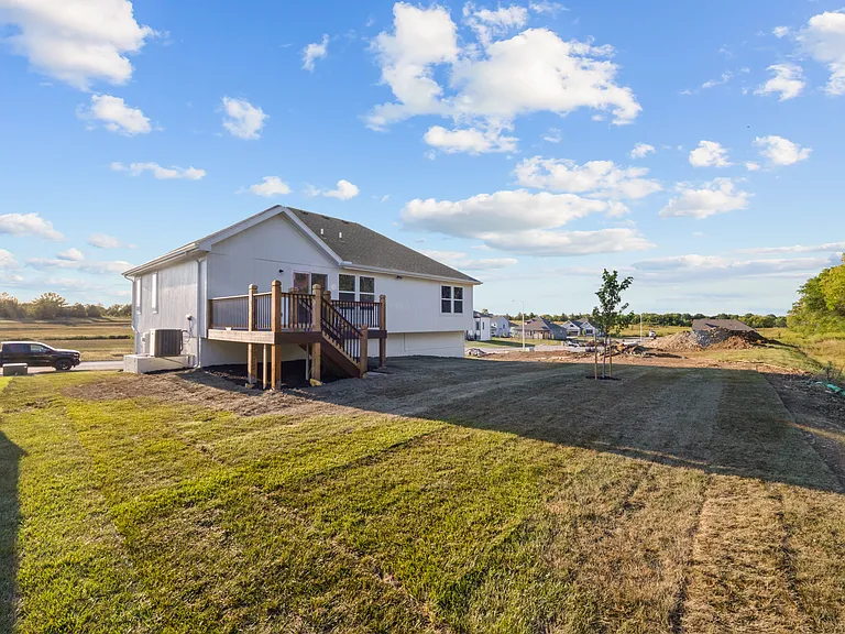 3513 SE Corbin Dr — Photo 6