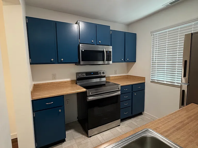 2125 Melrose Dr #A — Photo 1