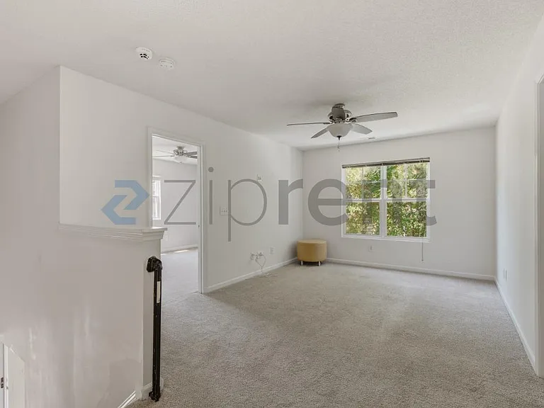 261 Chadford Pl — Photo 21