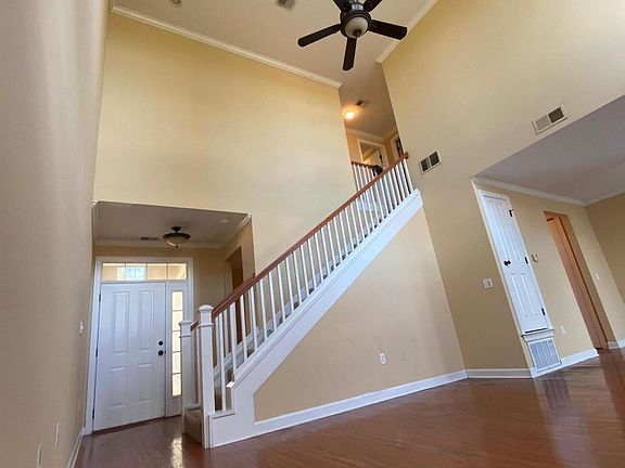 3rd image of 185 Saint Jude St APT 10