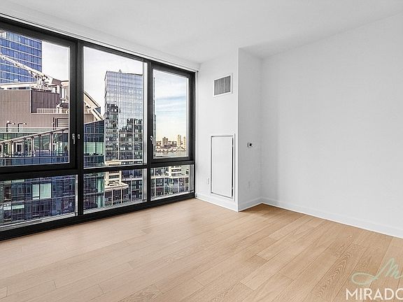 5th image of 21 W End Ave APT 2602