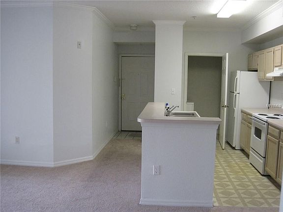 4th image of 5618 Pinnacle Heights Cir APT 308