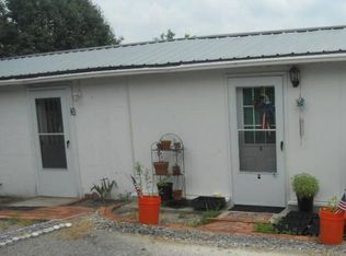 106 McMillan St APT 3, Woodbury, TN 37190