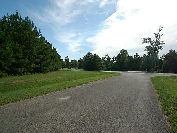 4th image of 8554 Crown Lake Ct
