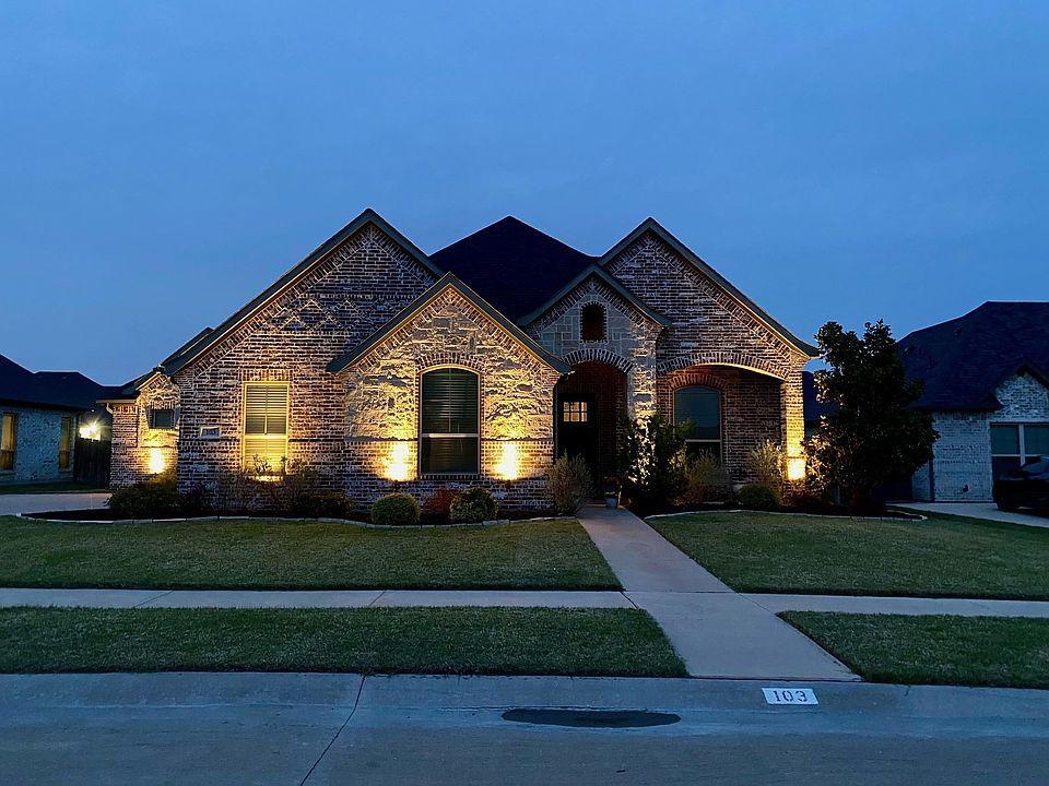 1st image of 103 Piper Pkwy