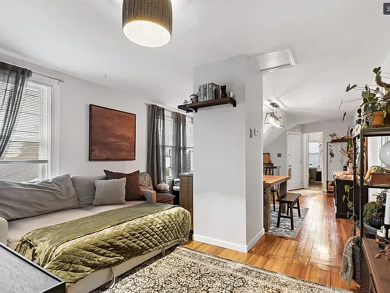 24 Potter St #3 — Photo 3