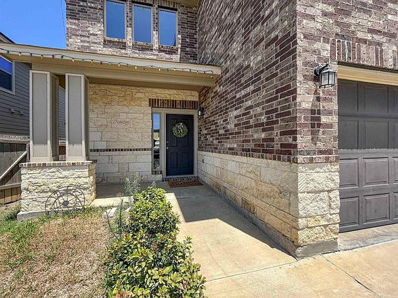3rd image of 4413 Gloria Dr