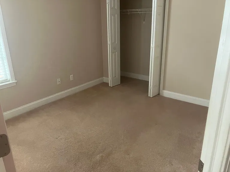 109 Vanessa Dr — Photo 7