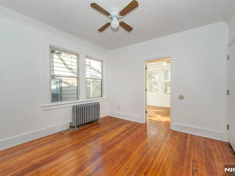 51 Riggs Pl — Photo 7
