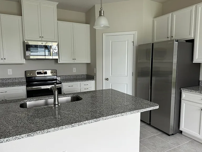 14051 Crimson Ave — Photo 3