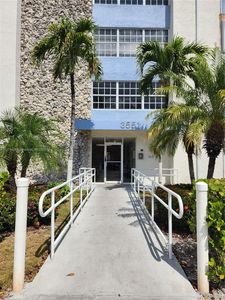 3551 SW 9th Ter APT 103, Miami, FL, 33135