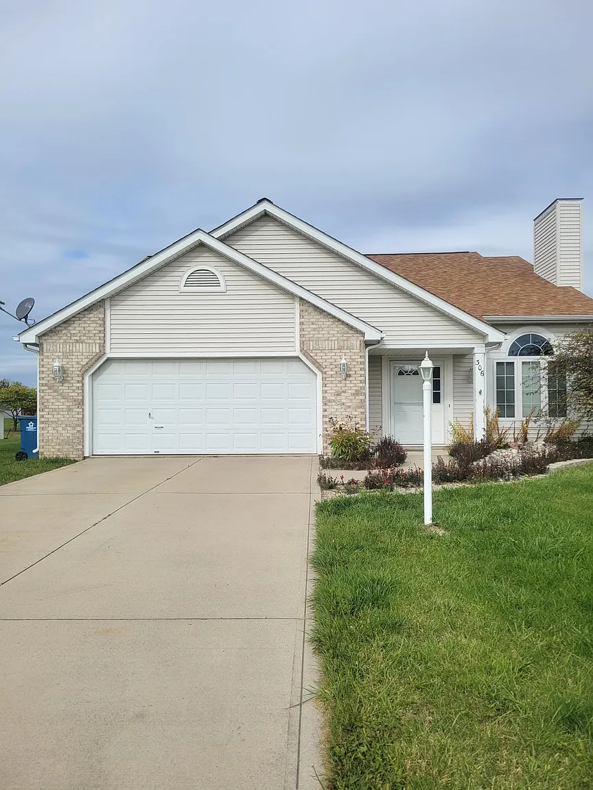 306 Rathert Ct photo 1