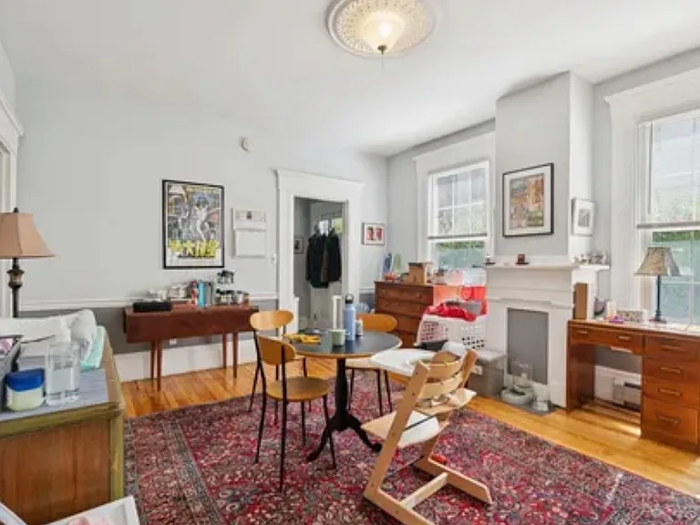 92 Pleasant St #1 — Photo 1