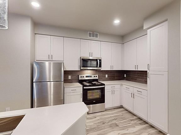3rd image of 655 S Sierra Madre St #567