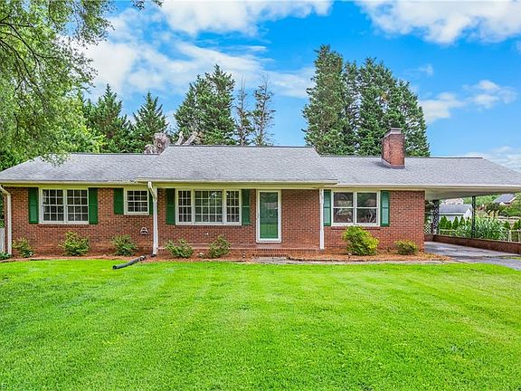 4th image of 915 Mayford Dr