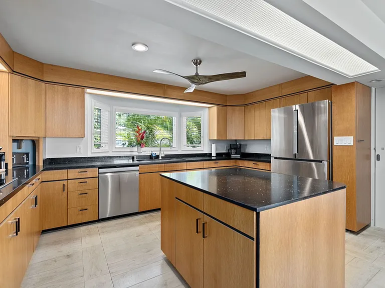 5005 Kalanianaole Hwy — Photo 21