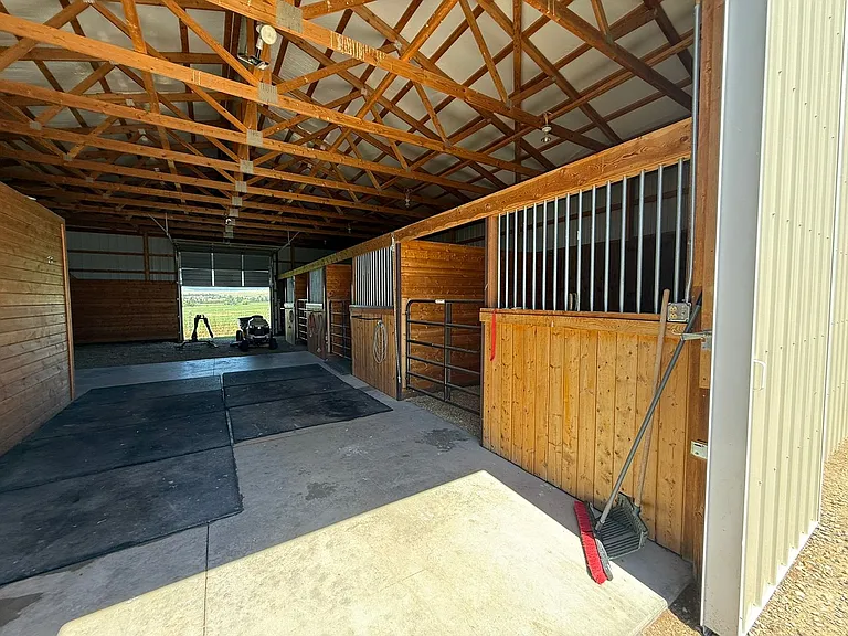 1206 Ambrose Creek Rd — Photo 14