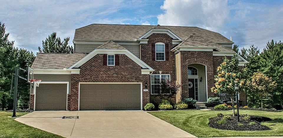 1st image of 9517 N Bexley Dr