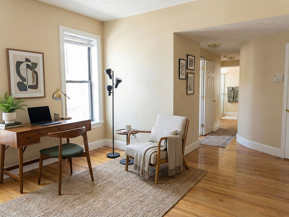 1st image of 17 Highgate St #16