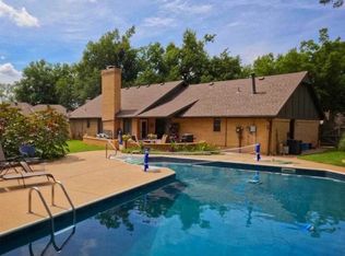 2715 Homestead Ln N, Ponca City, OK 74604