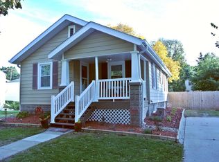 6233 Benton St, Lincoln, NE 68507