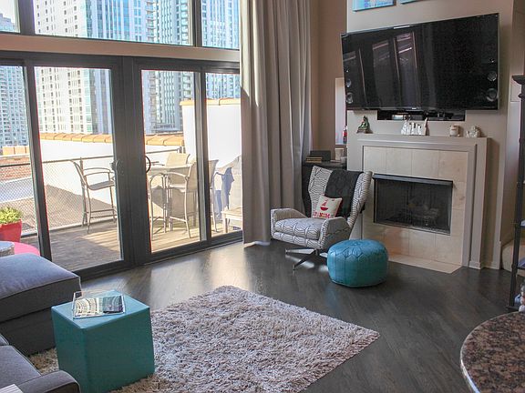 2nd image of 616 W Fulton St APT 701