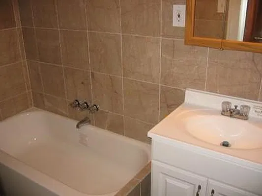 Rented by Keller Williams NYC | media 23