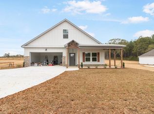 1450 E Smithville Rd, Dothan, AL 36301