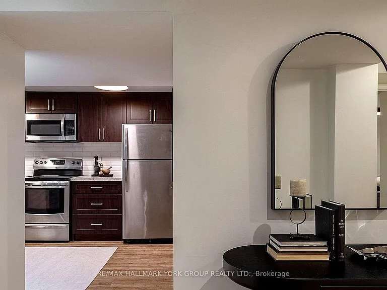 228 Yorkshire Dr #BASEMENT — Photo 4