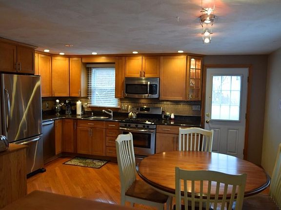 2nd image of 102 Pacella Park Dr