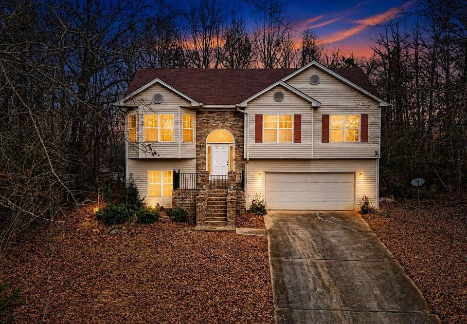 1st image of 20 Crooked Creek Way