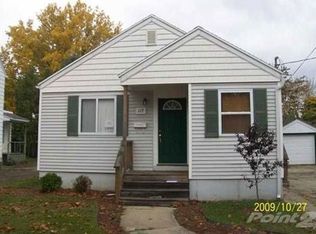 117 Rosemary St SE, Grand Rapids, MI 49507