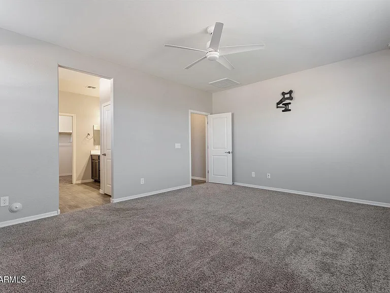 8828 S 167th Ln — Photo 5