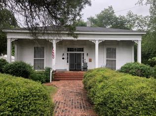 404 Sumter St, Montezuma, GA 31063