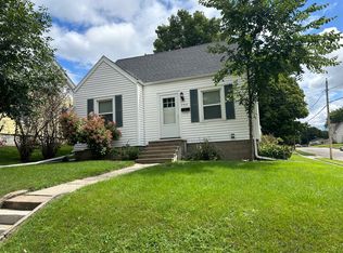 702 Pillsbury Ave, Albert Lea, MN 56007